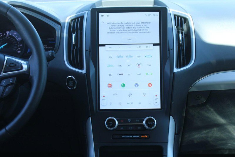 Used 2022 Ford Edge SEL w/ Convenience Package image 16