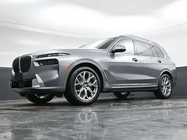 Used 2024 BMW X7 xDrive40i image 38