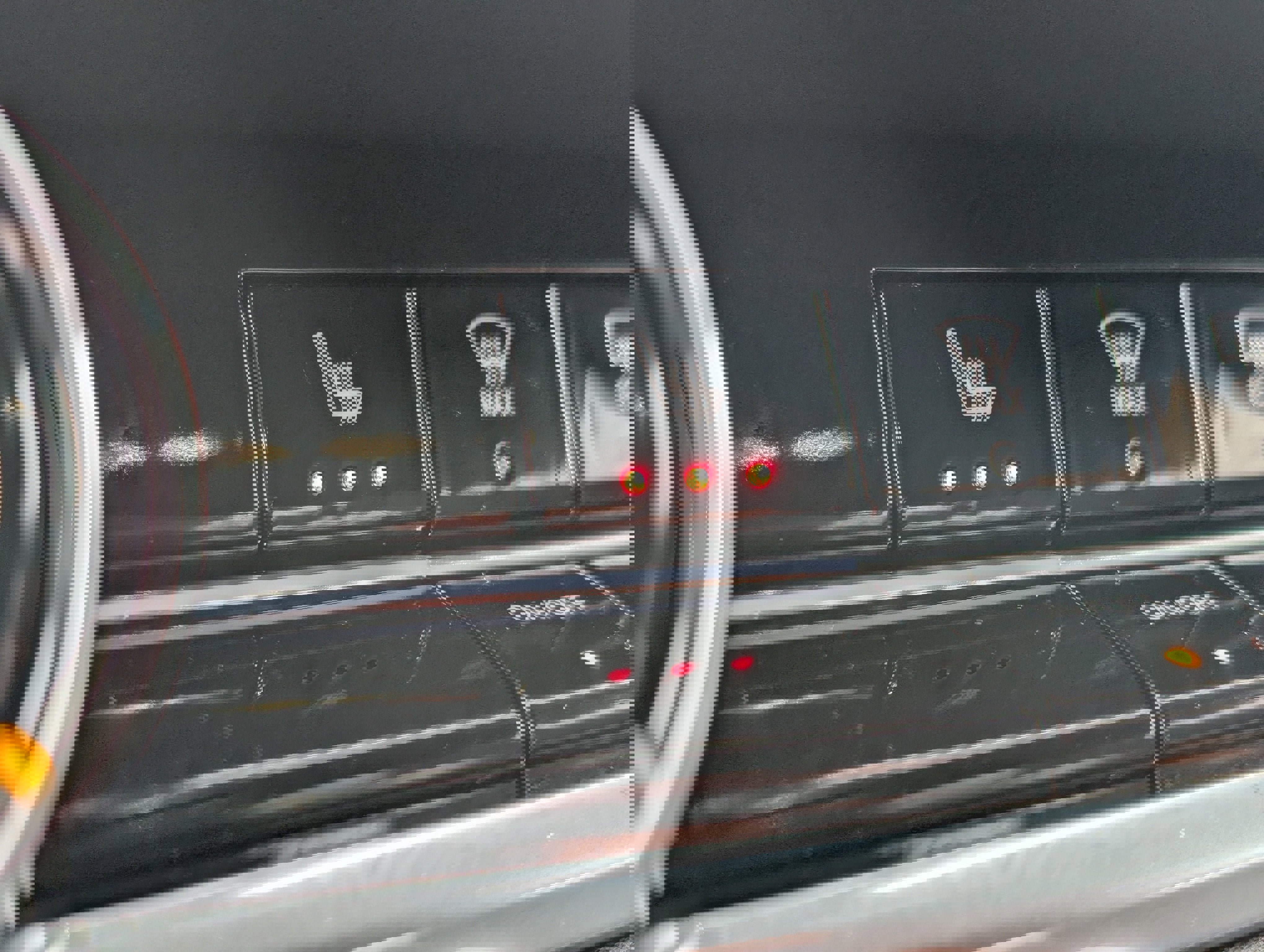 New 2025 Chevrolet Equinox LT w/ Safety and Technology Package image 4