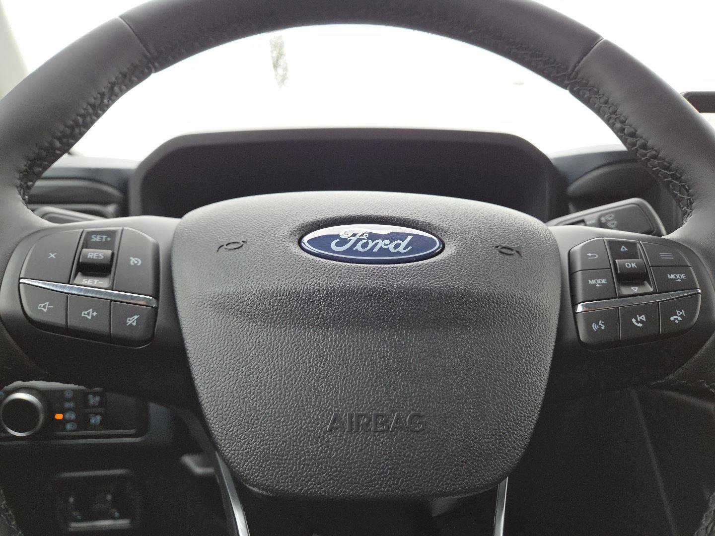 New 2026 Ford Maverick XLT AWD/4WD image 17