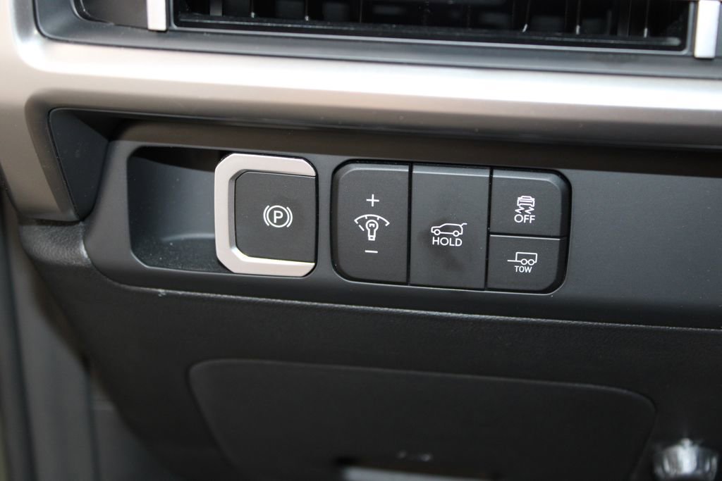 Used 2025 Hyundai Santa Fe XRT image 28