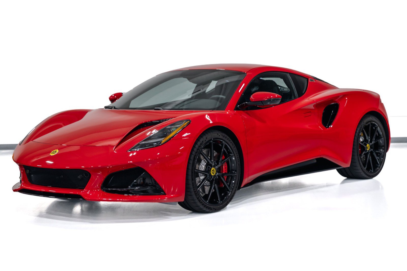 Used 2024 Lotus Emira First Edition RWD image 4