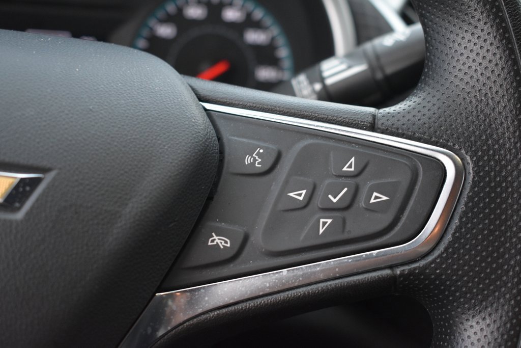 Used 2024 Chevrolet Malibu LT image 17