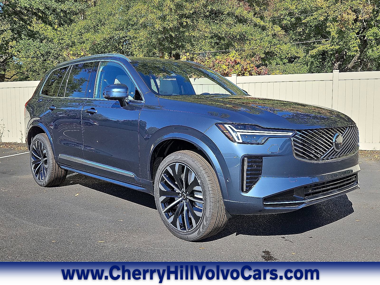 New 2026 Volvo XC90 B6 Plus w/ Protection Package Premier