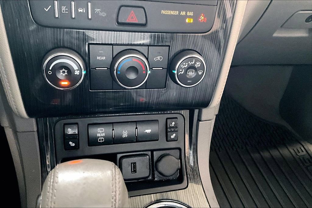 Used 2017 Chevrolet Traverse LT AWD/4WD image 15