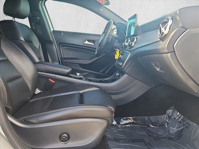 Used 2018 Mercedes-Benz GLA 250 4MATIC image 21