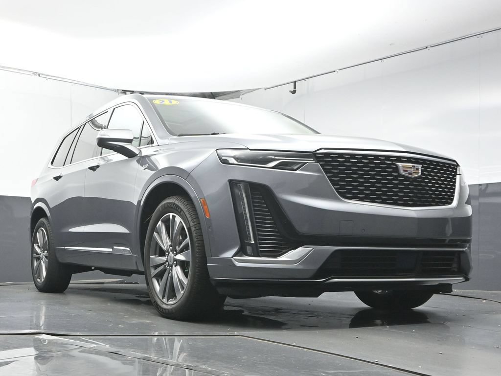 Used 2021 Cadillac XT6 Premium Luxury FWD image 33