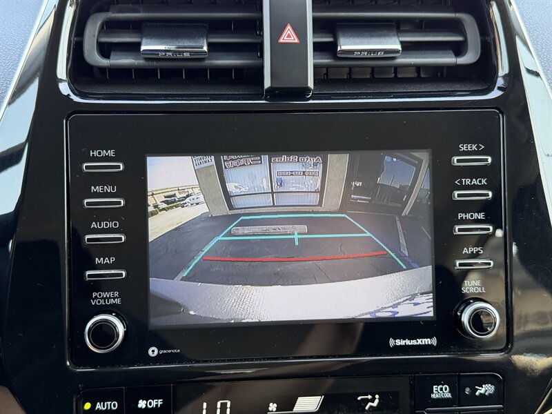 Used 2022 Toyota Prius LE FWD image 17