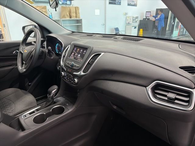 Used 2024 Chevrolet Equinox LT image 31