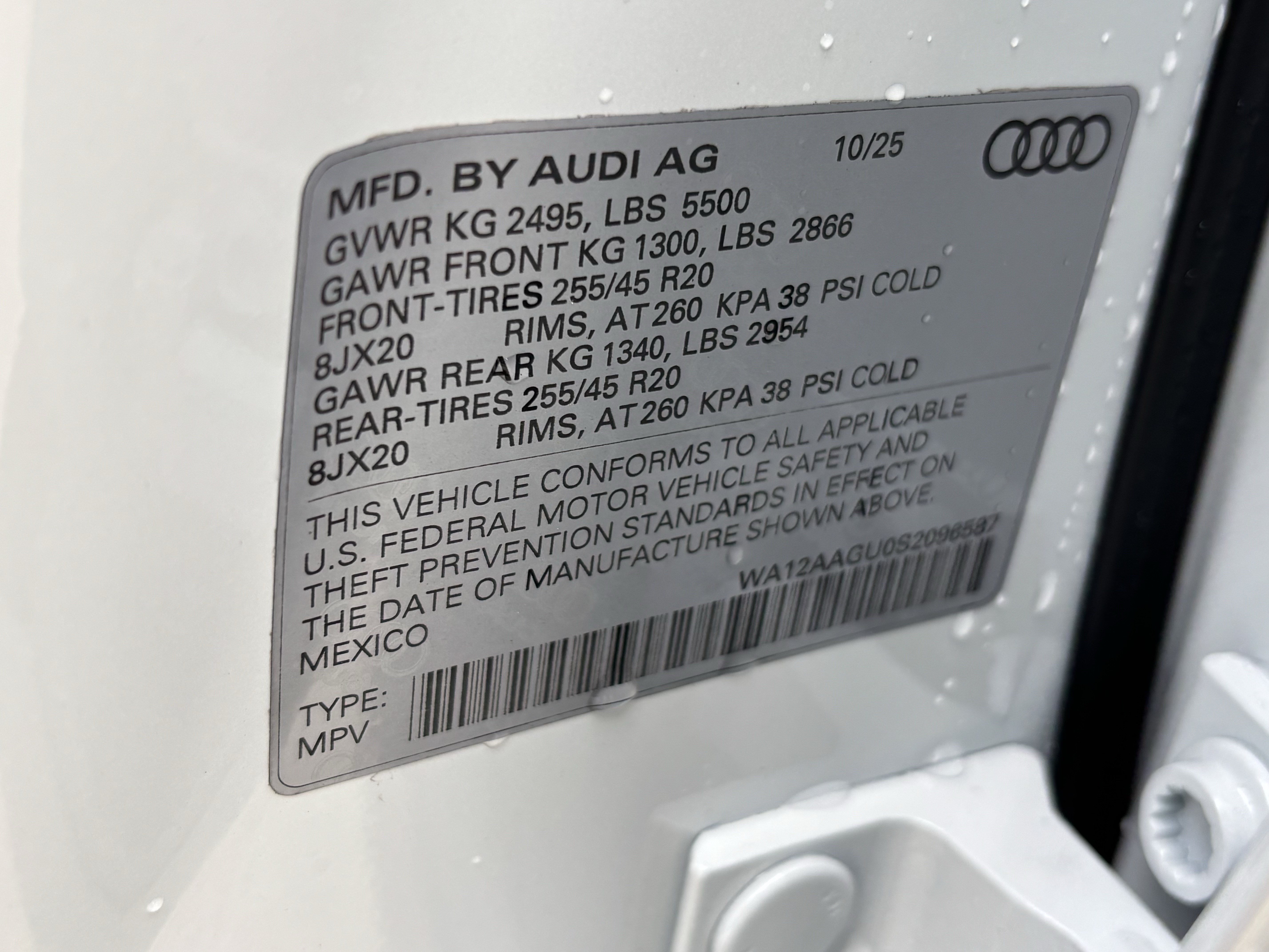 Used 2025 Audi Q5 Premium AWD/4WD image 37
