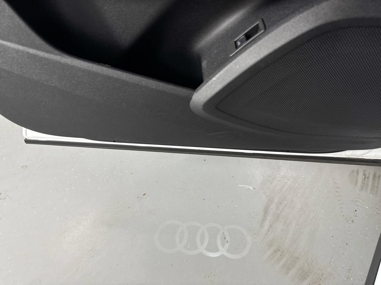 Used 2025 Audi Q5 Premium Plus w/ Premium Plus AWD/4WD image 18