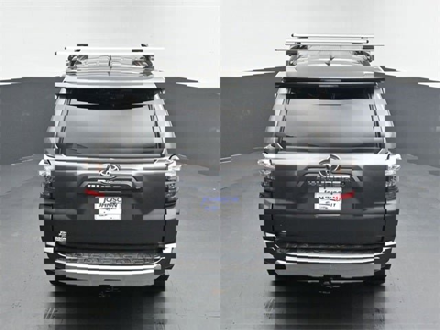 Used 2018 Toyota 4Runner TRD Off-Road image 27