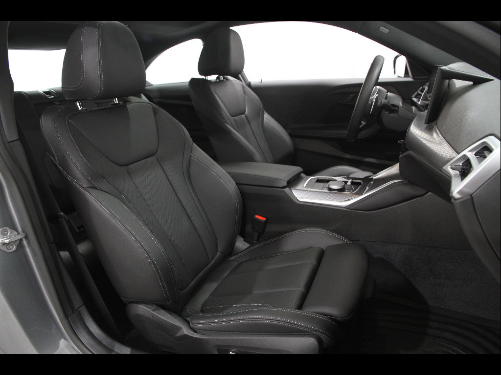 Used 2025 BMW M240i xDrive Coupe w/ Premium Package AWD/4WD image 17