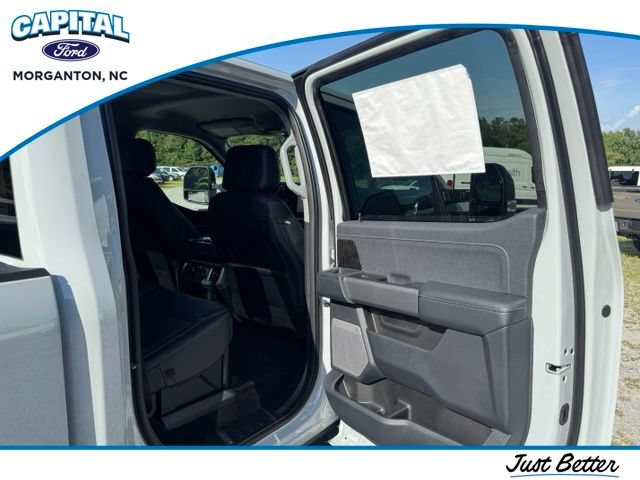 New 2026 Ford F250 Lariat w/ Black Appearance Package AWD/4WD image 14