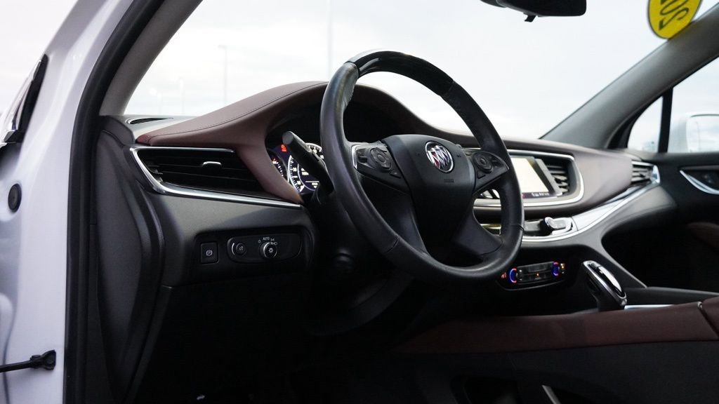 Used 2020 Buick Enclave Avenir w/ Avenir Technology Package image 12