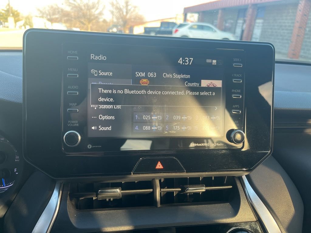 Used 2021 Toyota Venza LE w/ Carpet Mat Package (TMS) image 71