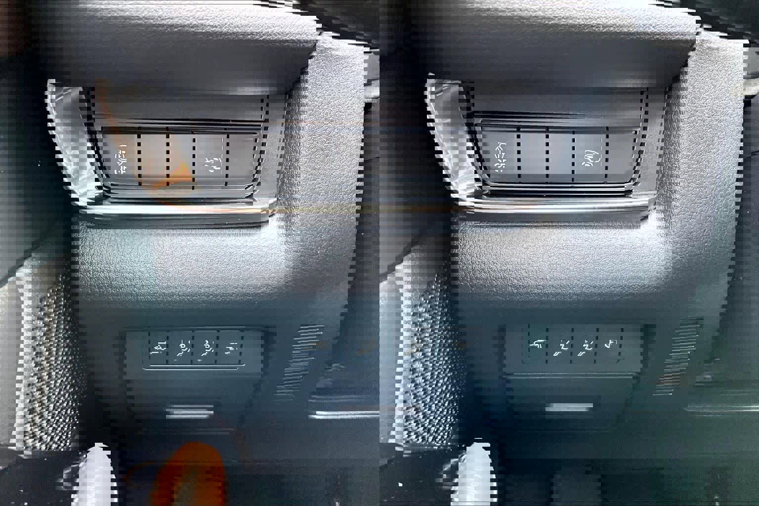 Used 2023 MAZDA CX-30 AWD 2.5 S w/ Premium Package image 34