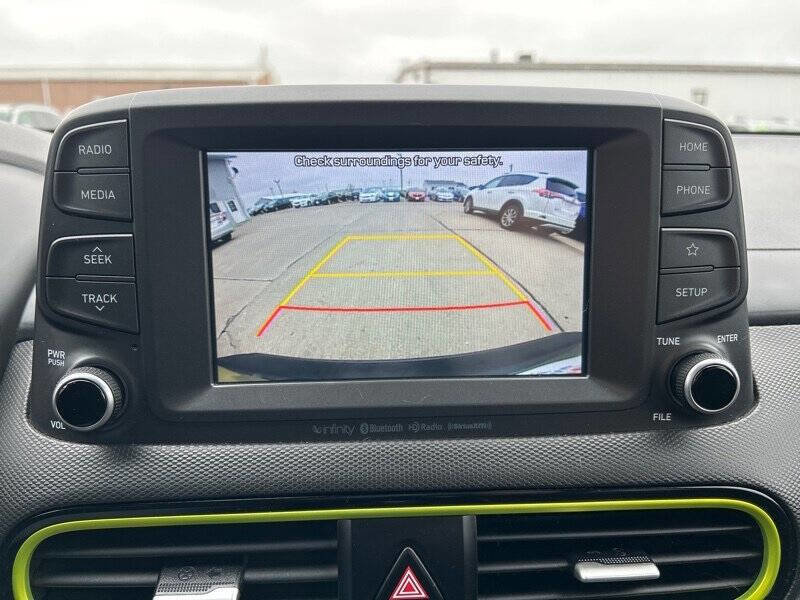 Used 2019 Hyundai Kona Limited image 22