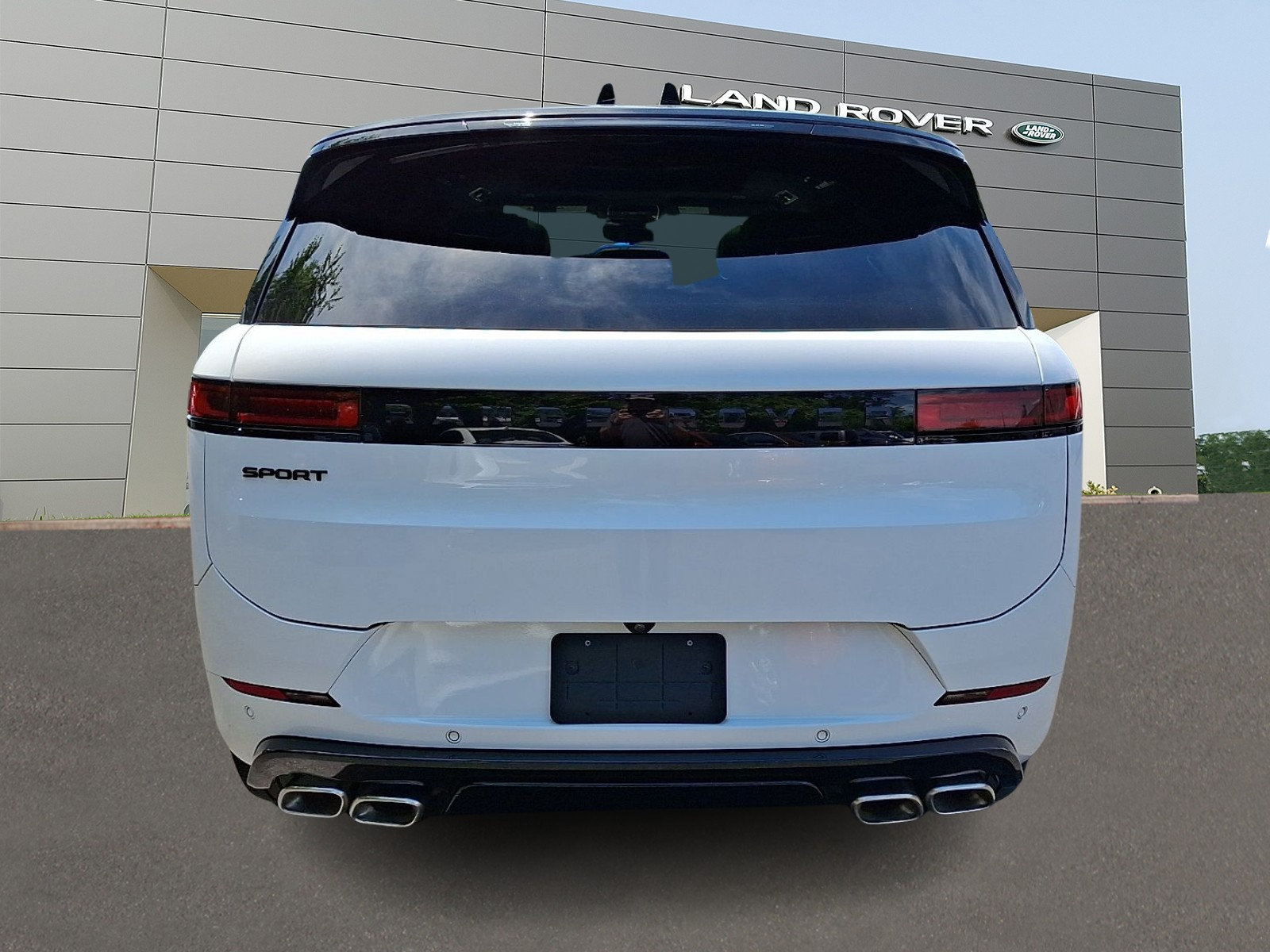 Used 2025 Land Rover Range Rover Sport Autobiography AWD/4WD image 7