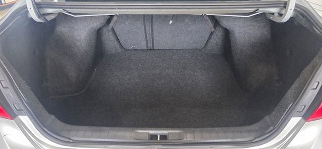 Used 2017 Nissan Altima 2.5 SV image 6