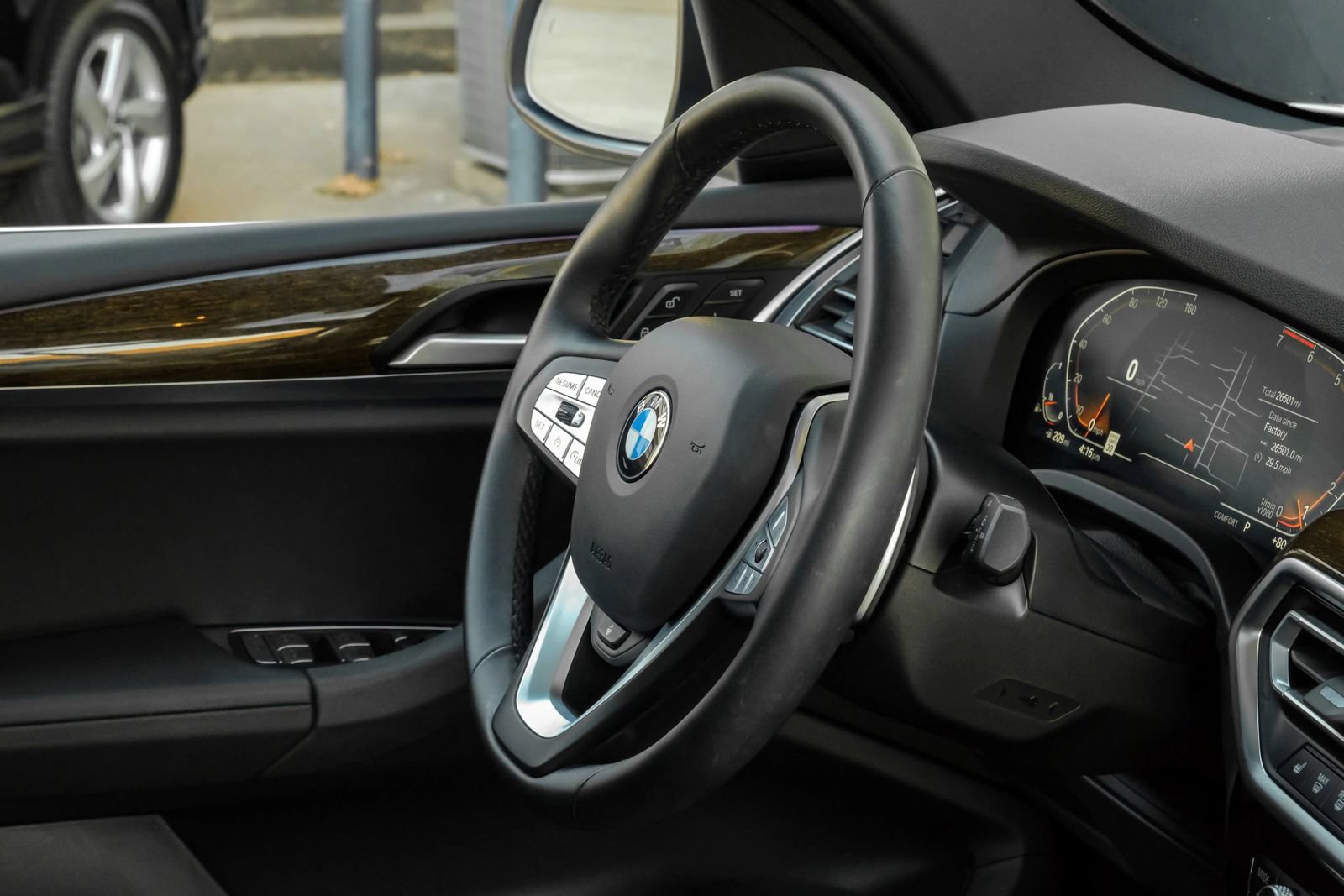 Used 2023 BMW X3 xDrive30i w/ Premium Package w/ZPA AWD/4WD image 14