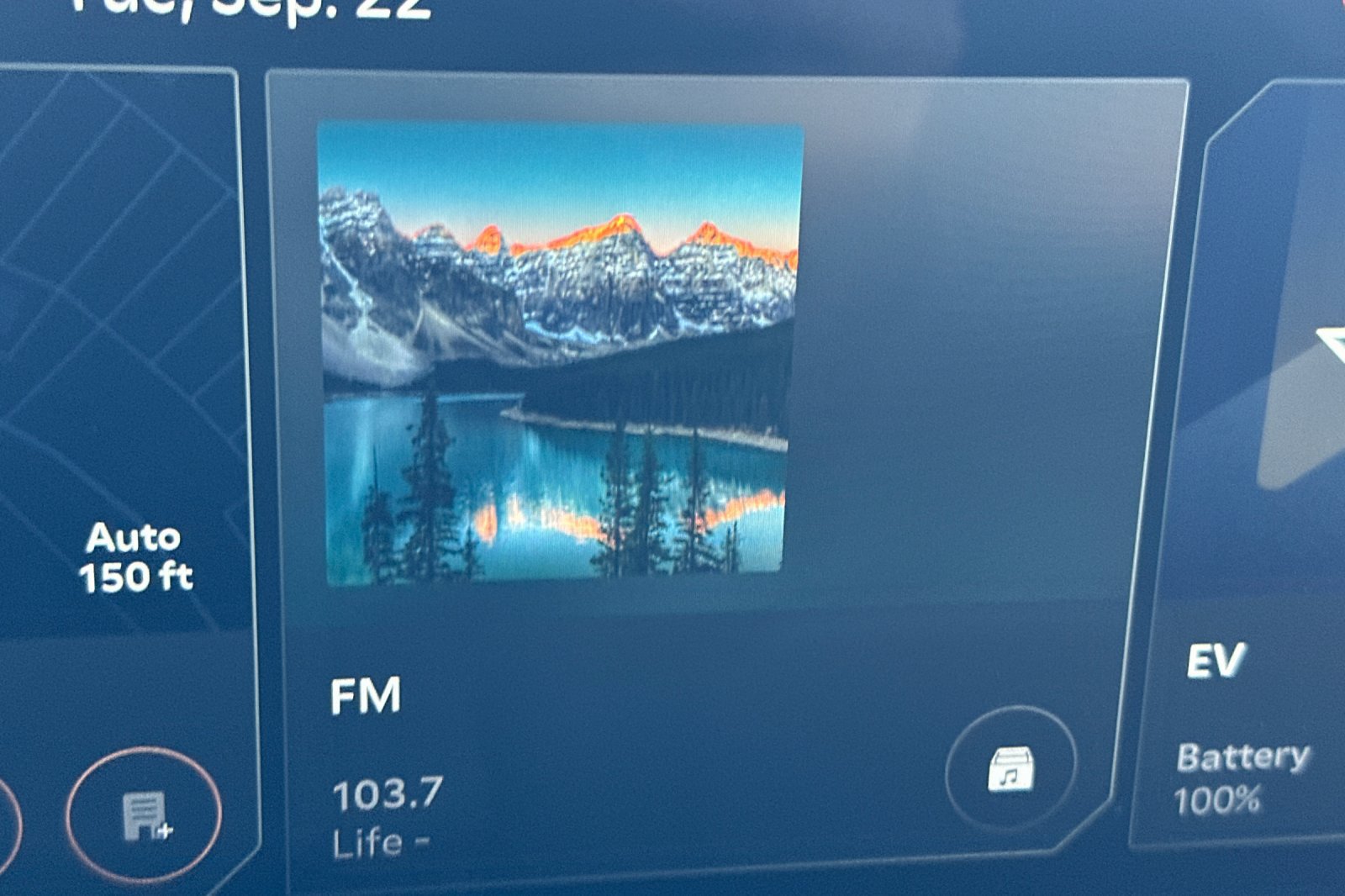 New 2027 Kia EV3 Wind FWD image 18
