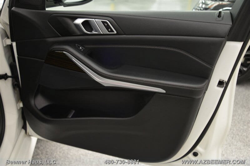 Used 2020 BMW X5 sDrive40i w/ M Sport Package RWD image 44