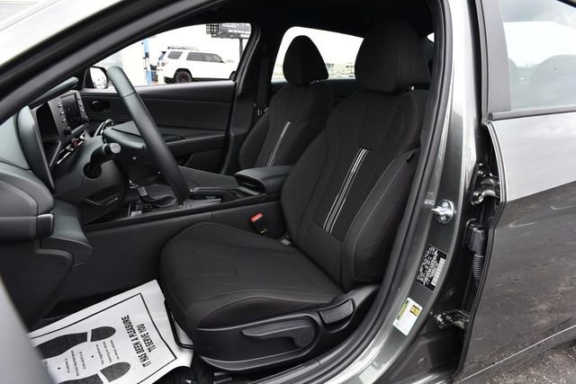 Used 2026 Hyundai Elantra Sport FWD image 19