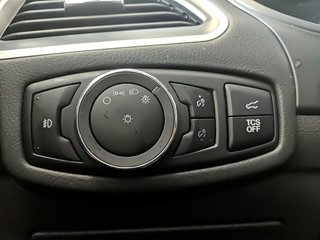 Certified 2024 Ford Edge SEL w/ Convenience Package image 24