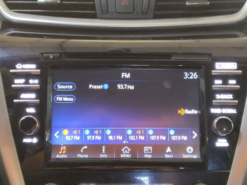Used 2017 Nissan Murano Platinum w/ Platinum Technology Package FWD image 25