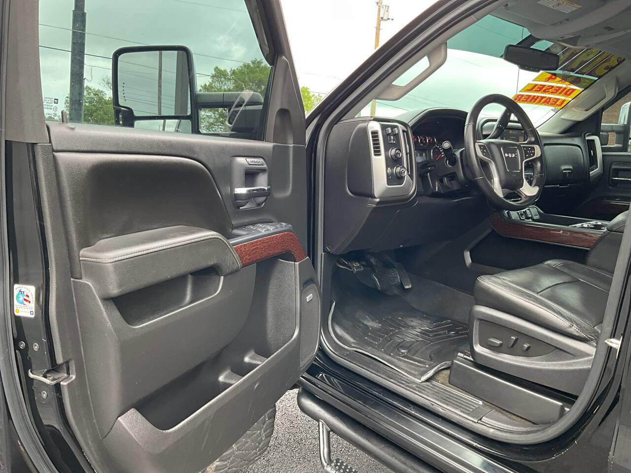 Used 2015 GMC Sierra 2500 SLT w/ Duramax Plus Package image 30