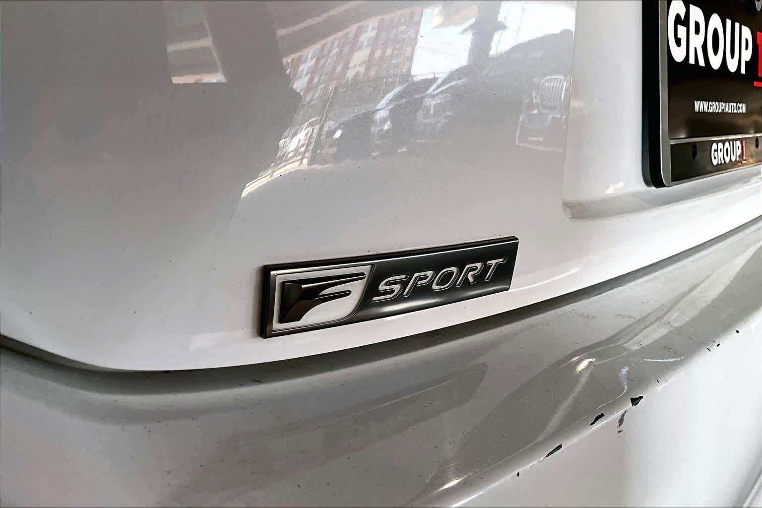 Used 2015 Lexus RC 350 w/ F Sport w/Summer Tires RWD image 9