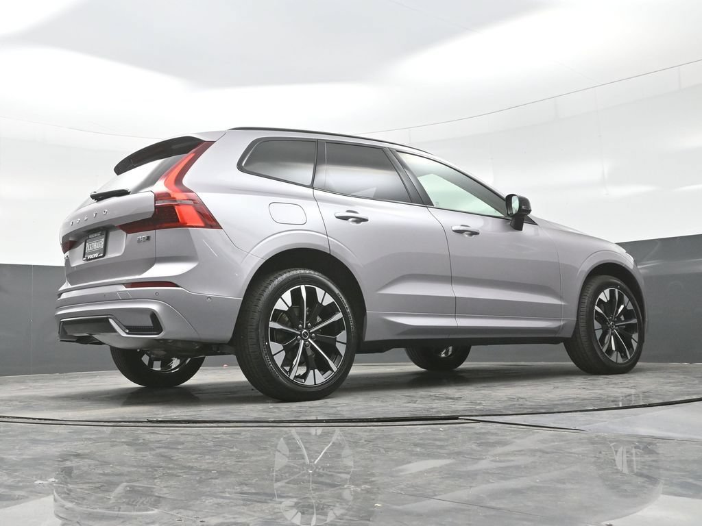 New 2026 Volvo XC60 B5 Plus w/ Climate Package AWD/4WD image 26