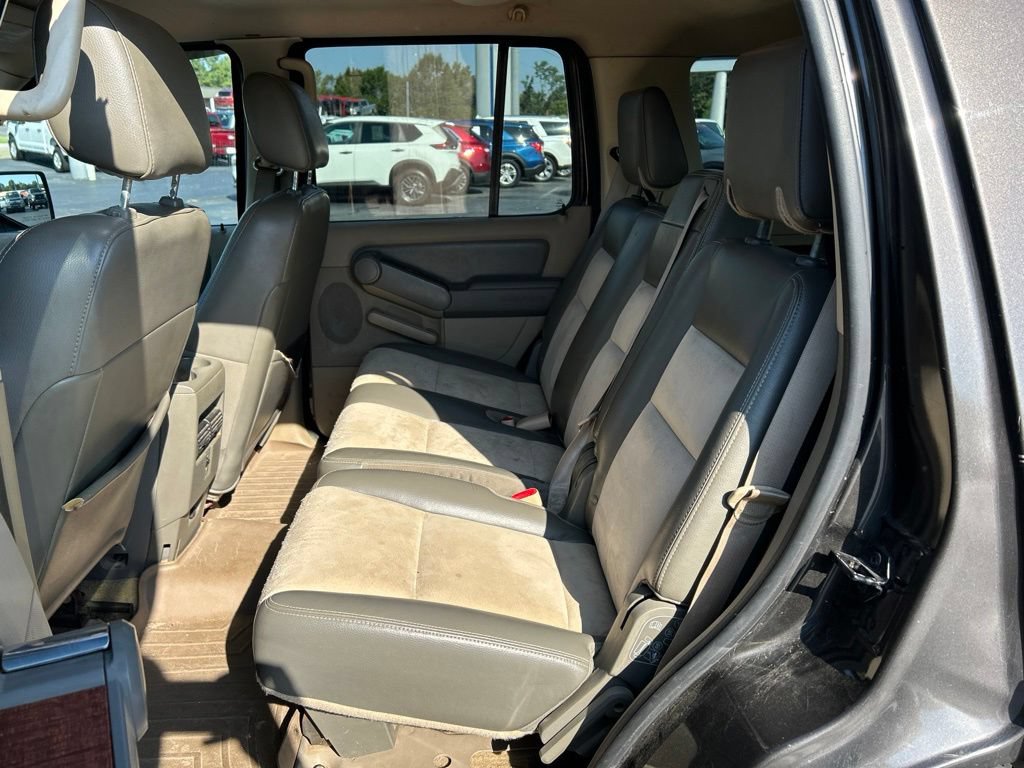 Used 2007 Ford Explorer Eddie Bauer RWD image 12
