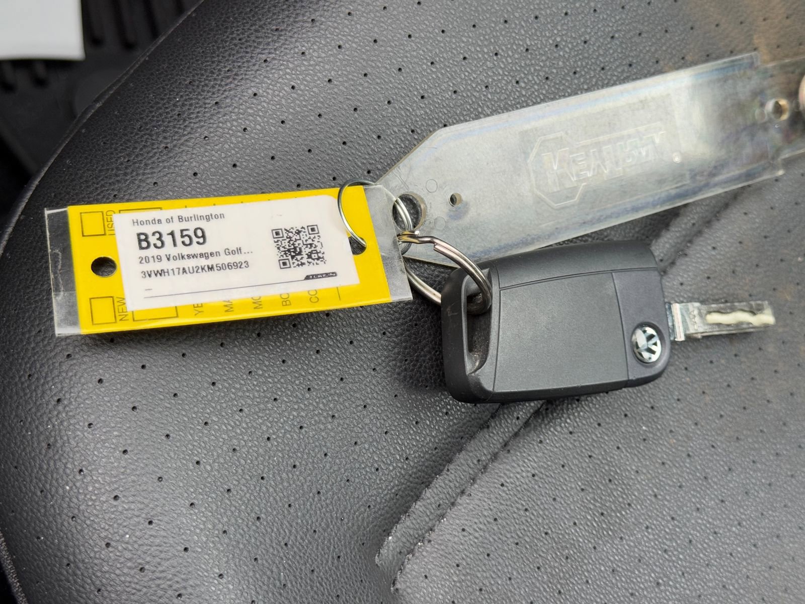 Used 2019 Volkswagen Golf Alltrack S image 12