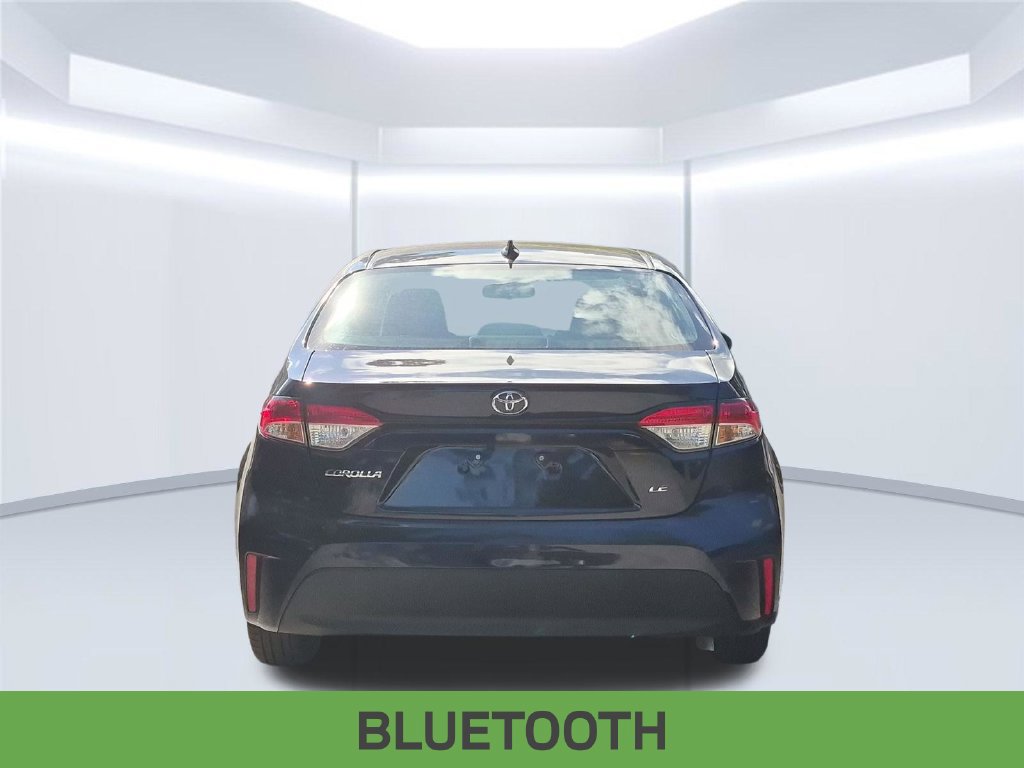 Used 2025 Toyota Corolla LE FWD image 5