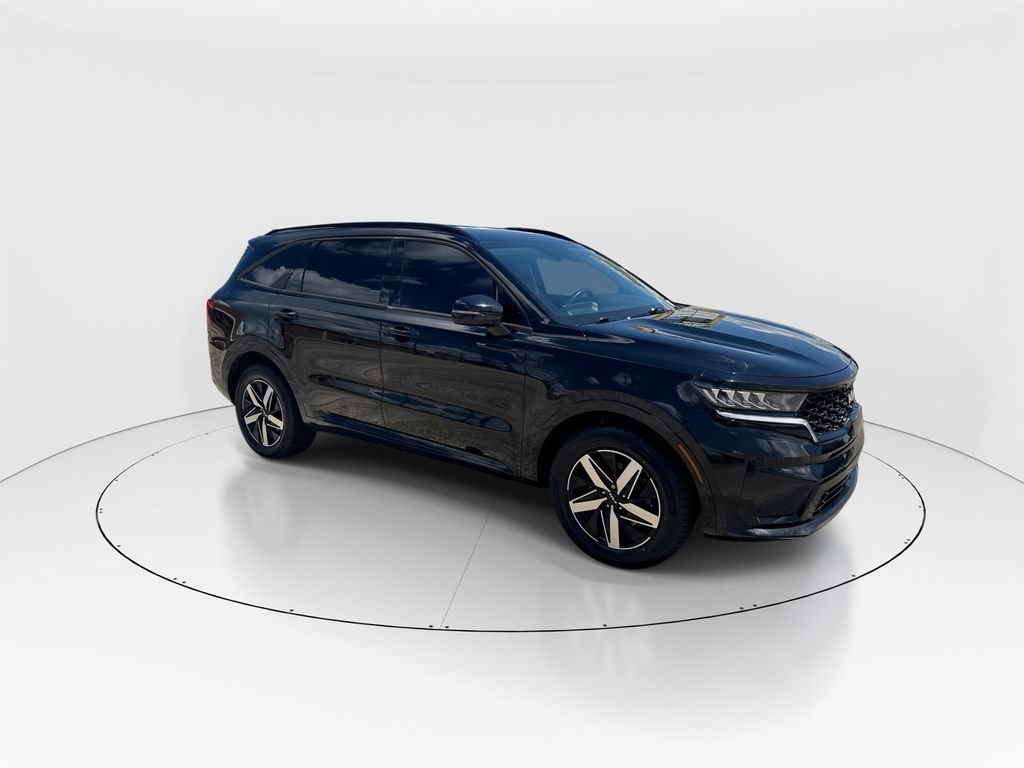 Used 2023 Kia Sorento S FWD image 2