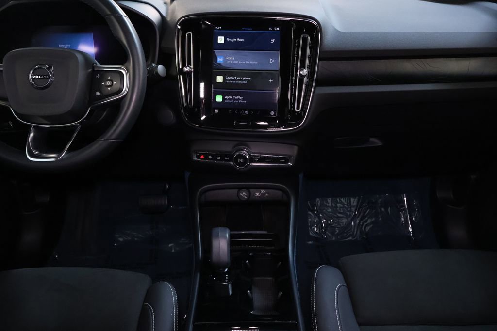 Used 2022 Volvo C40 P8 Recharge Ultimate image 23