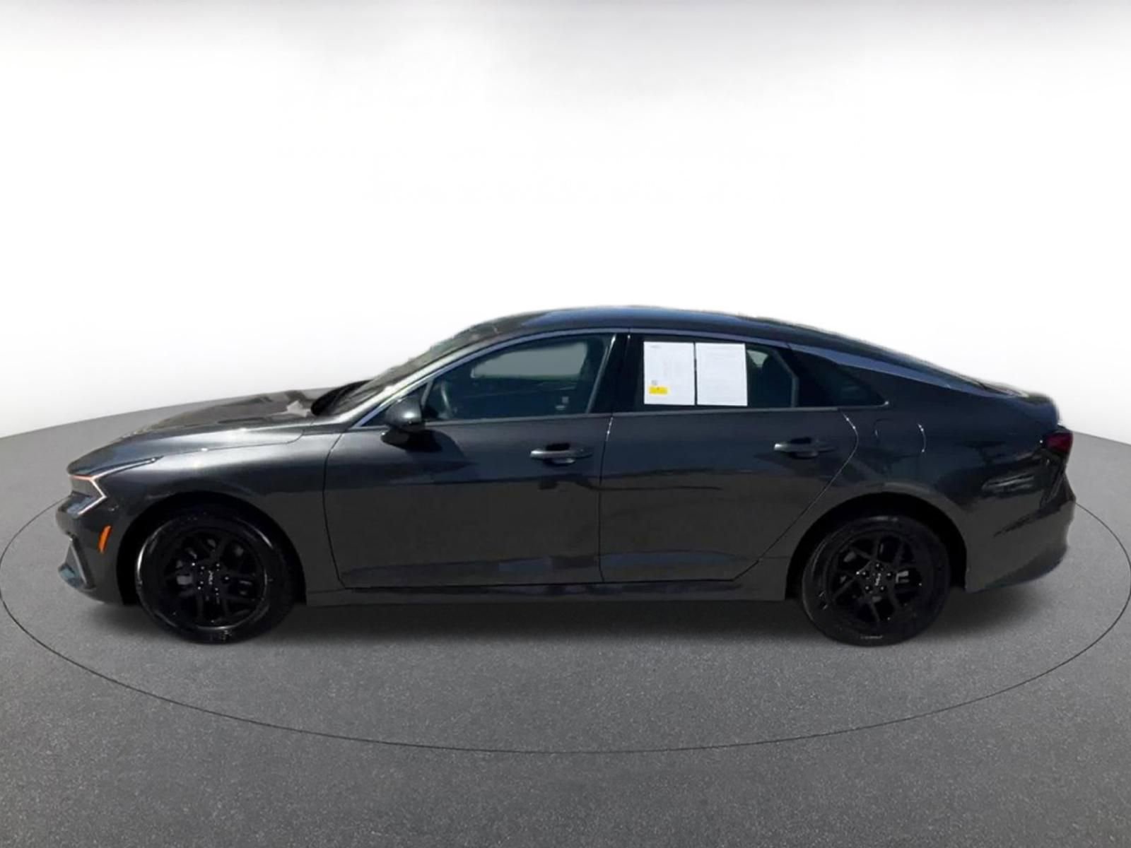 Used 2025 Kia K5 LXS image 10