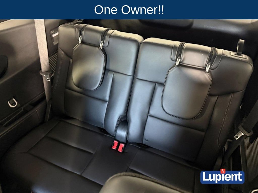 Used 2023 Ford Explorer XLT w/ Equipment Group 202A AWD/4WD image 21