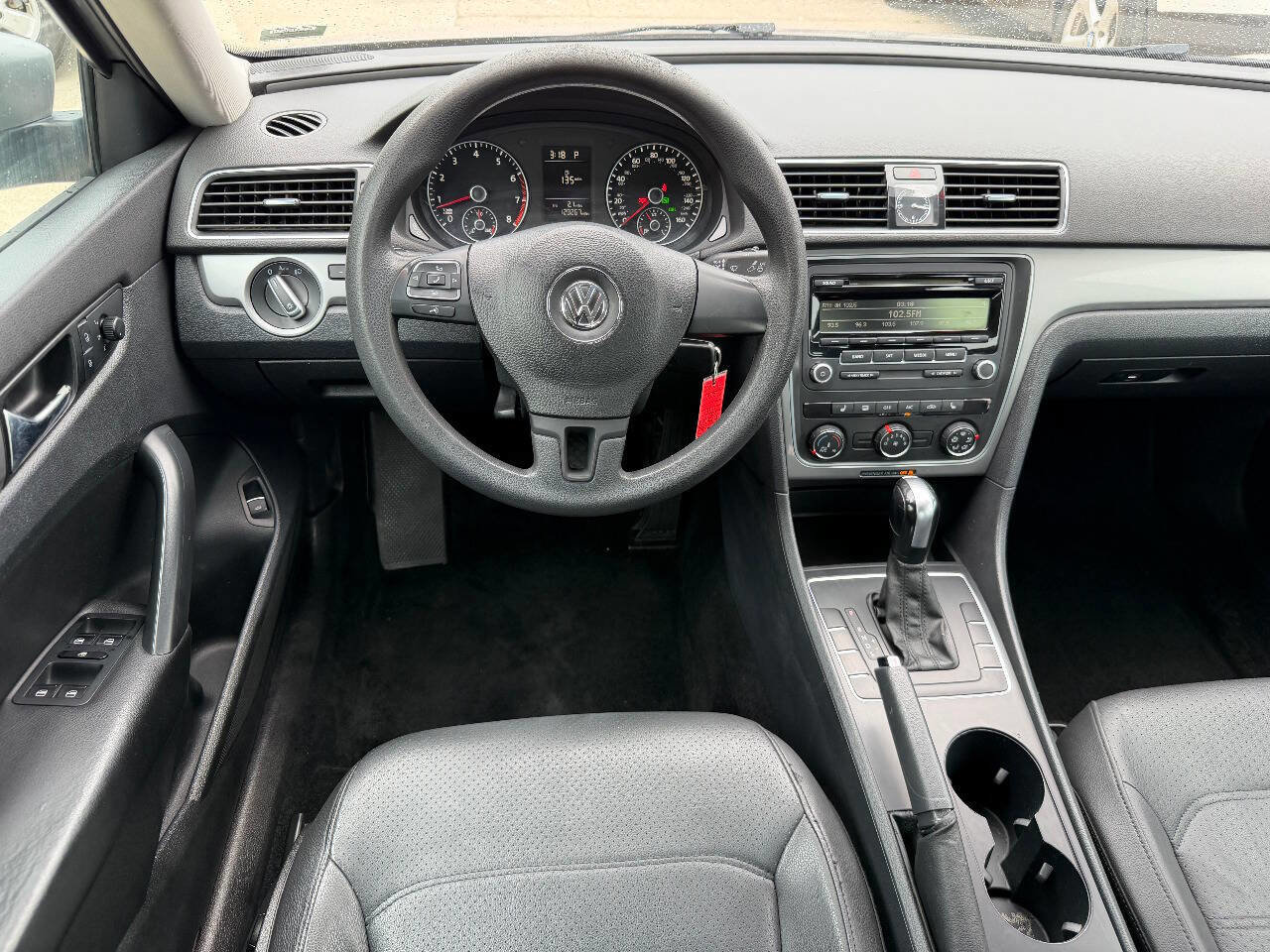 Used 2013 Volkswagen Passat 2.5 S FWD image 14