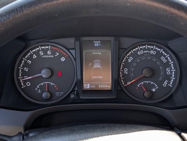 Used 2021 Toyota Tacoma SR AWD/4WD image 19