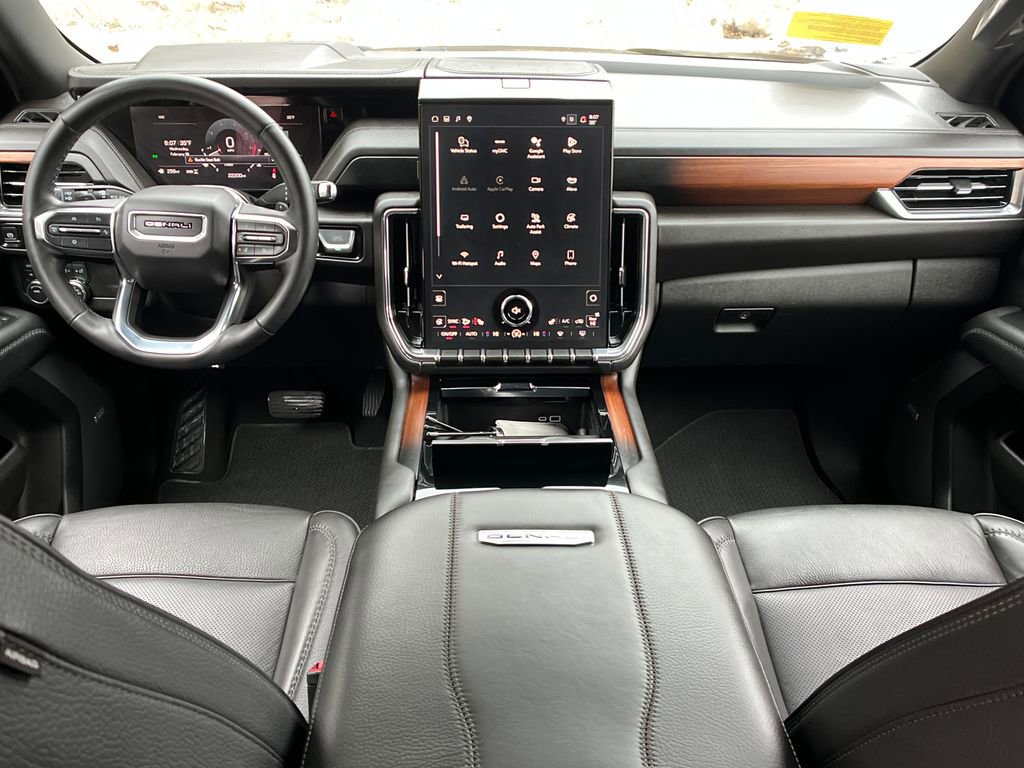 Used 2025 GMC Yukon Denali image 13