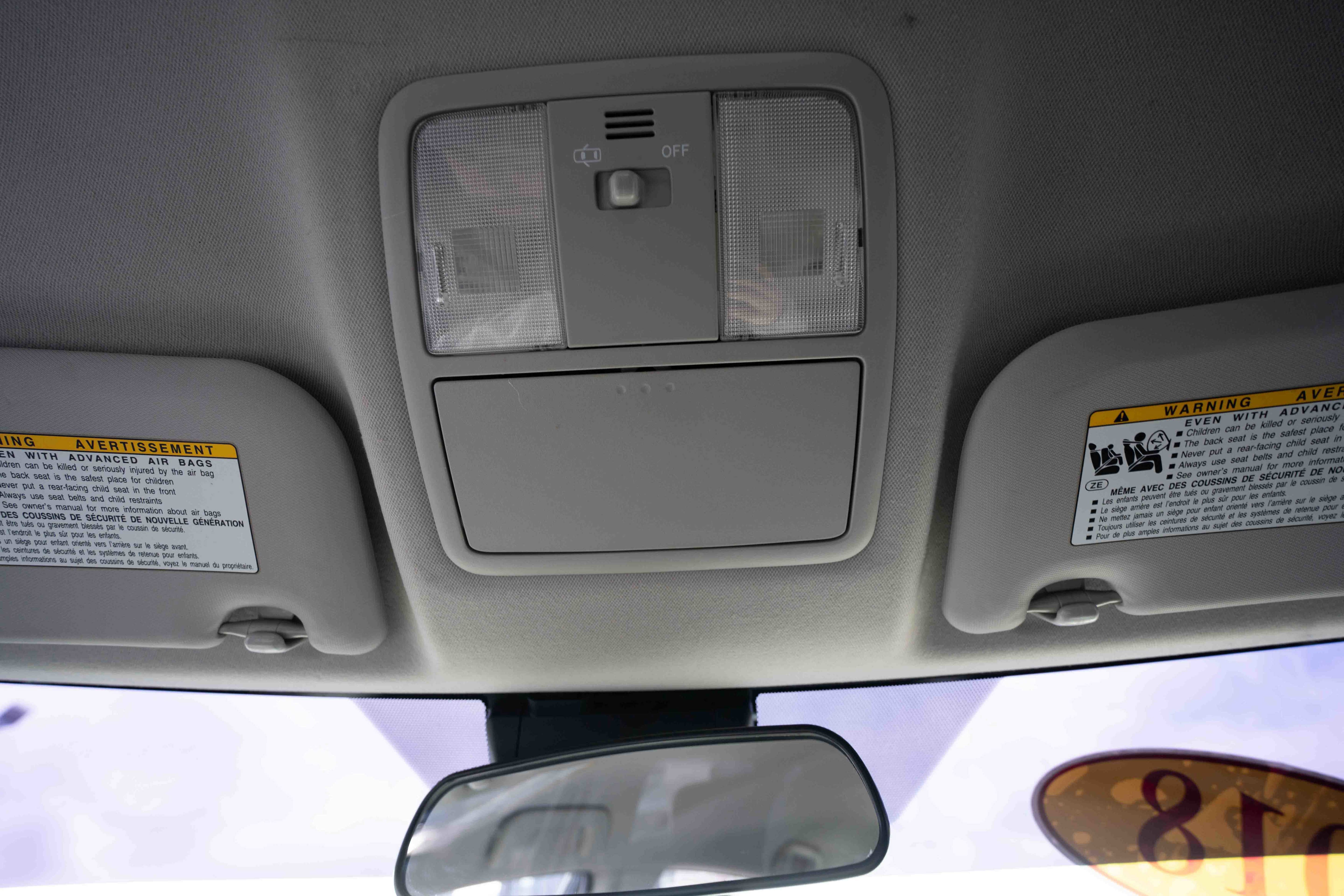 Used 2018 Toyota Corolla iM image 18