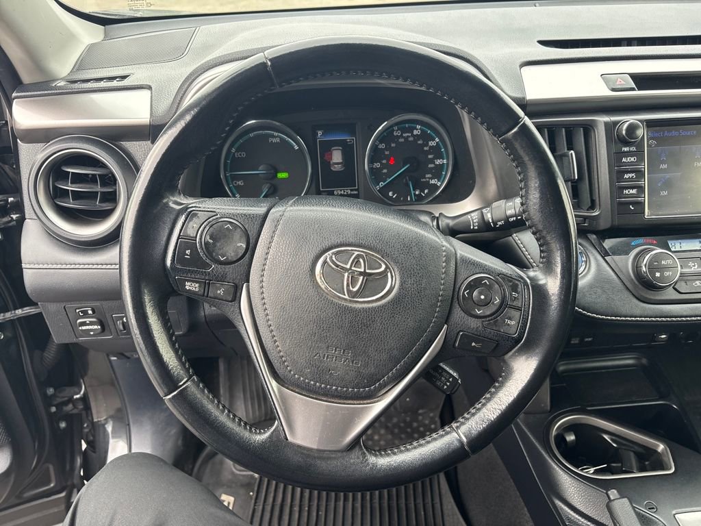Certified 2017 Toyota RAV4 XLE image 17