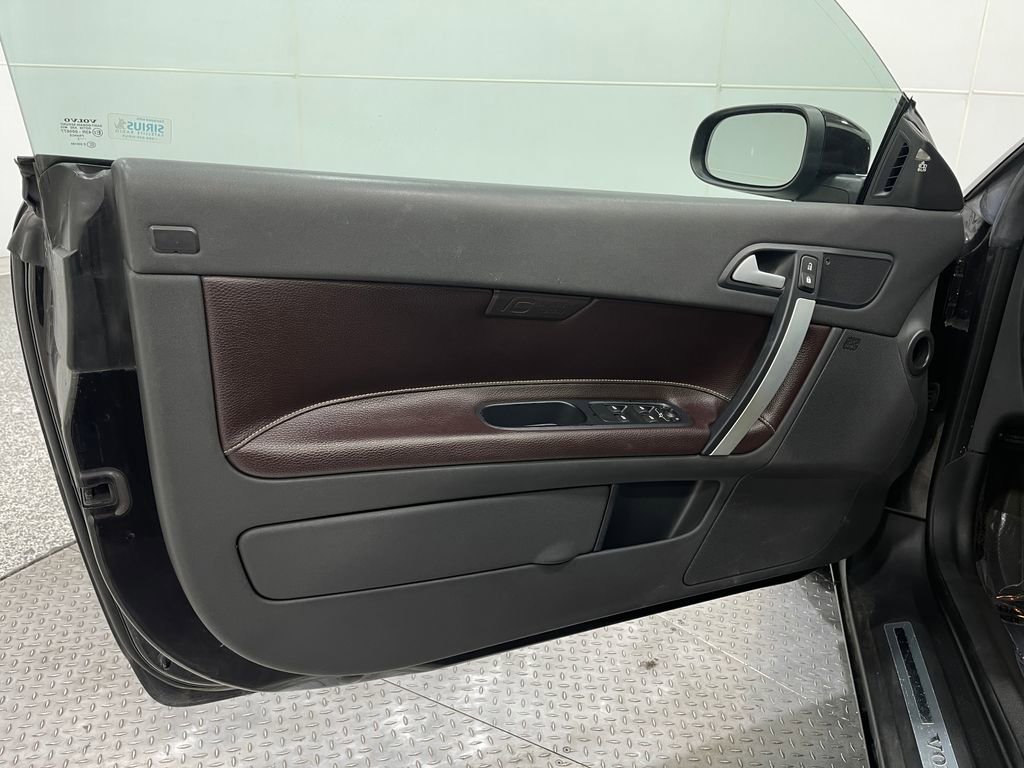 Used 2013 Volvo C70 T5 image 13