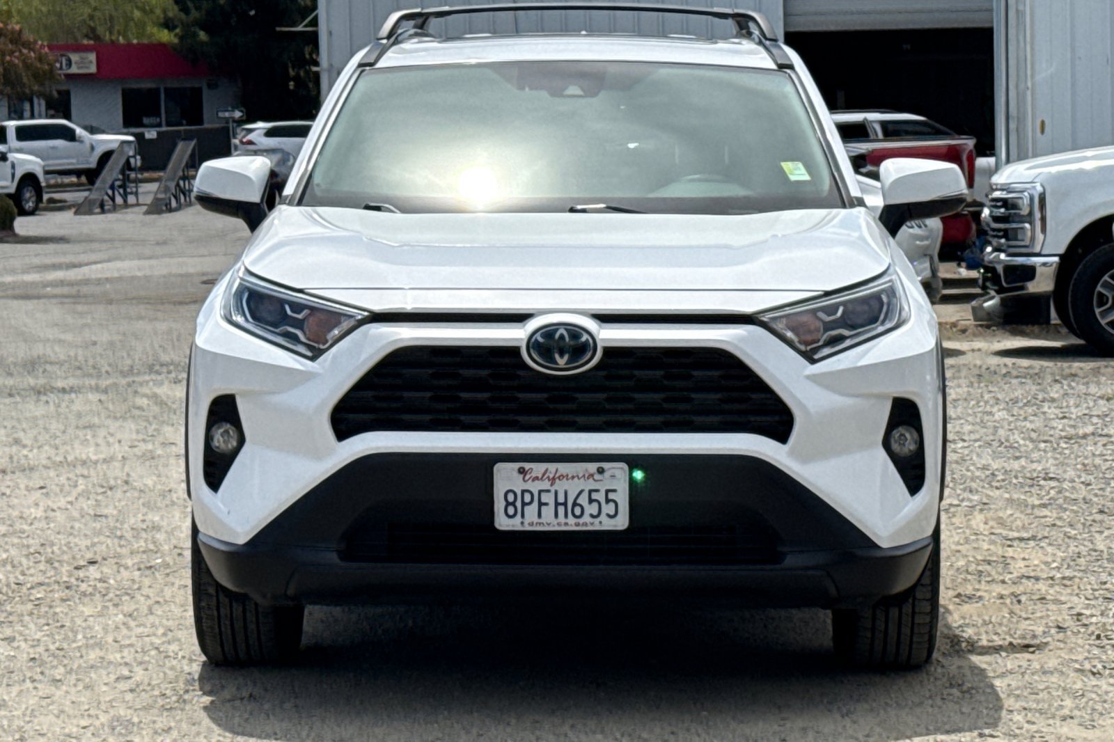 Used 2020 Toyota RAV4 XLE w/ Convenience Package AWD/4WD image 9
