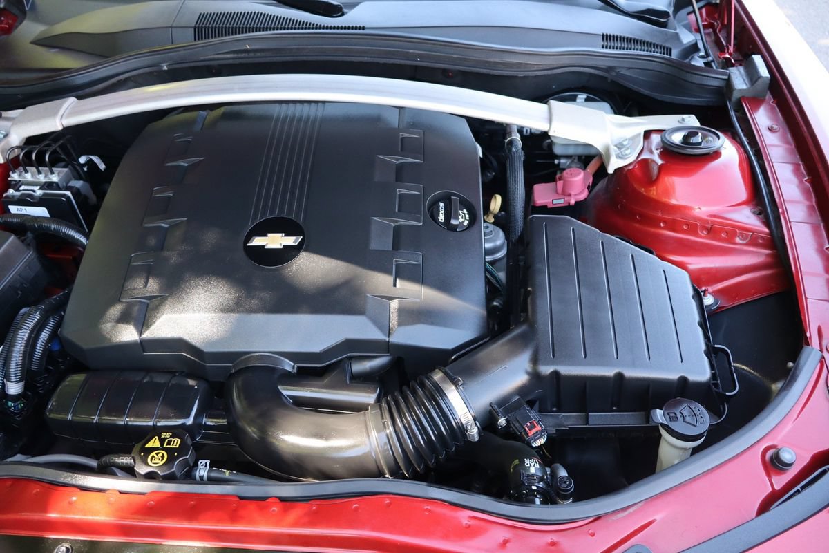Used 2014 Chevrolet Camaro LT RWD image 36