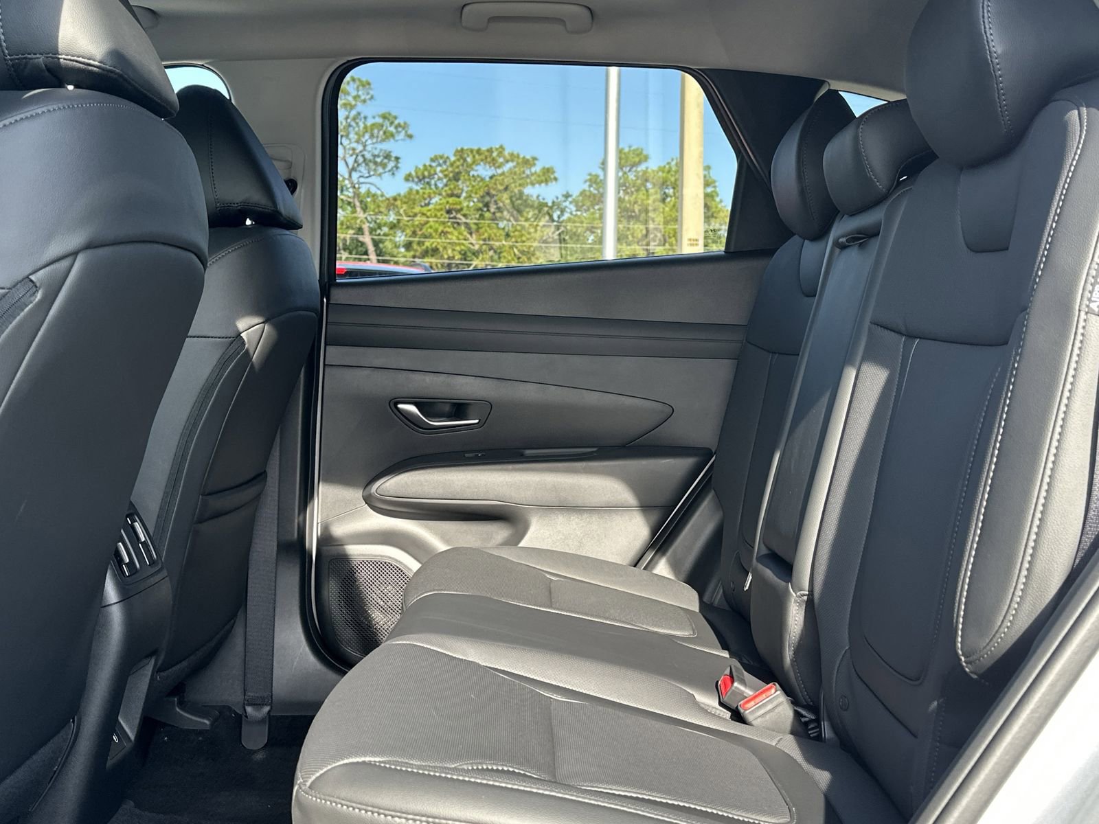 New 2025 Hyundai Tucson SEL image 15