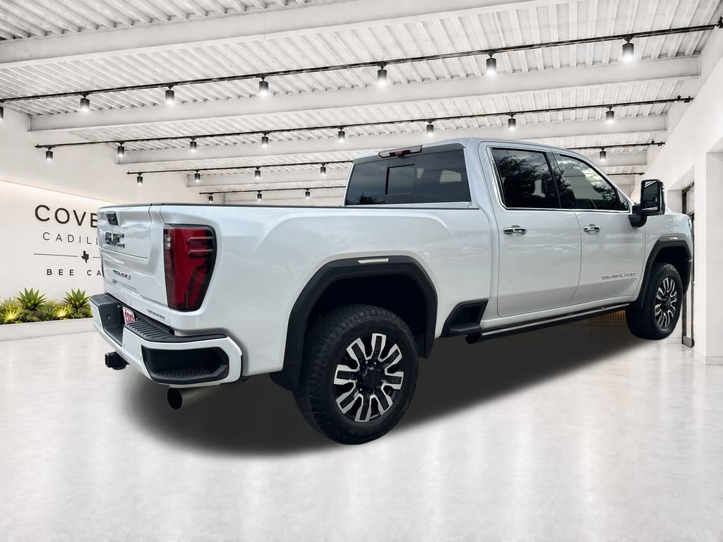Used 2025 GMC Sierra 2500 Denali Ultimate AWD/4WD image 9